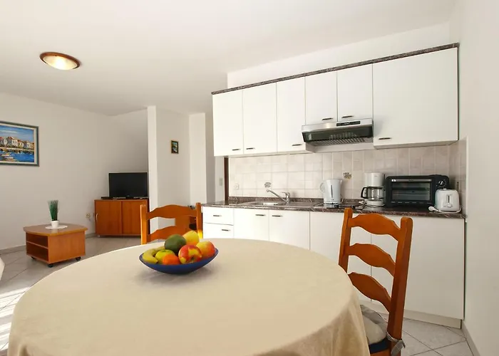 Apartamento Mira 1978 Poreč