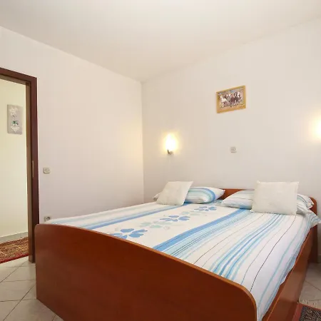 Apartmán Mira 1978 *