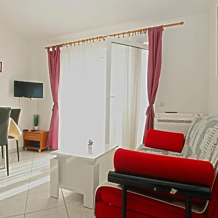 Mira 1978 * Пореч