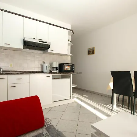 Mira 1978 Апартаменты Пореч