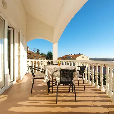 Mira 1978 Апартаменты