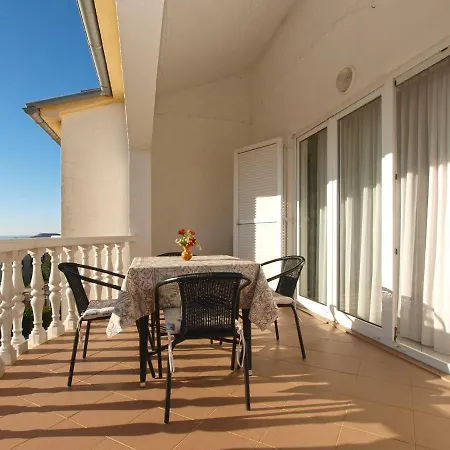 Mira 1978 Апартаменты *