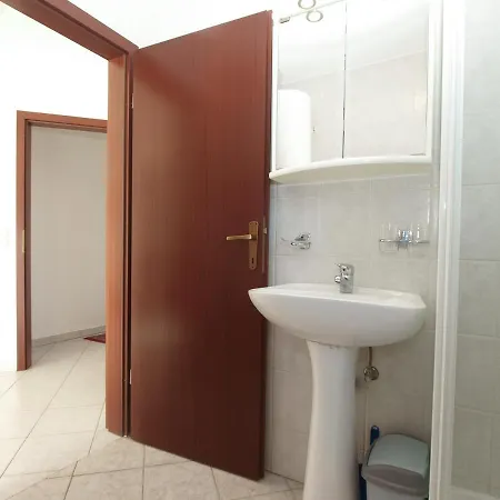 Апартаменты Mira 1978 Пореч