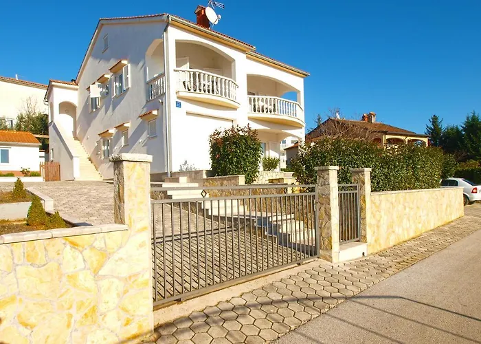 Mira 1978 아파트 *